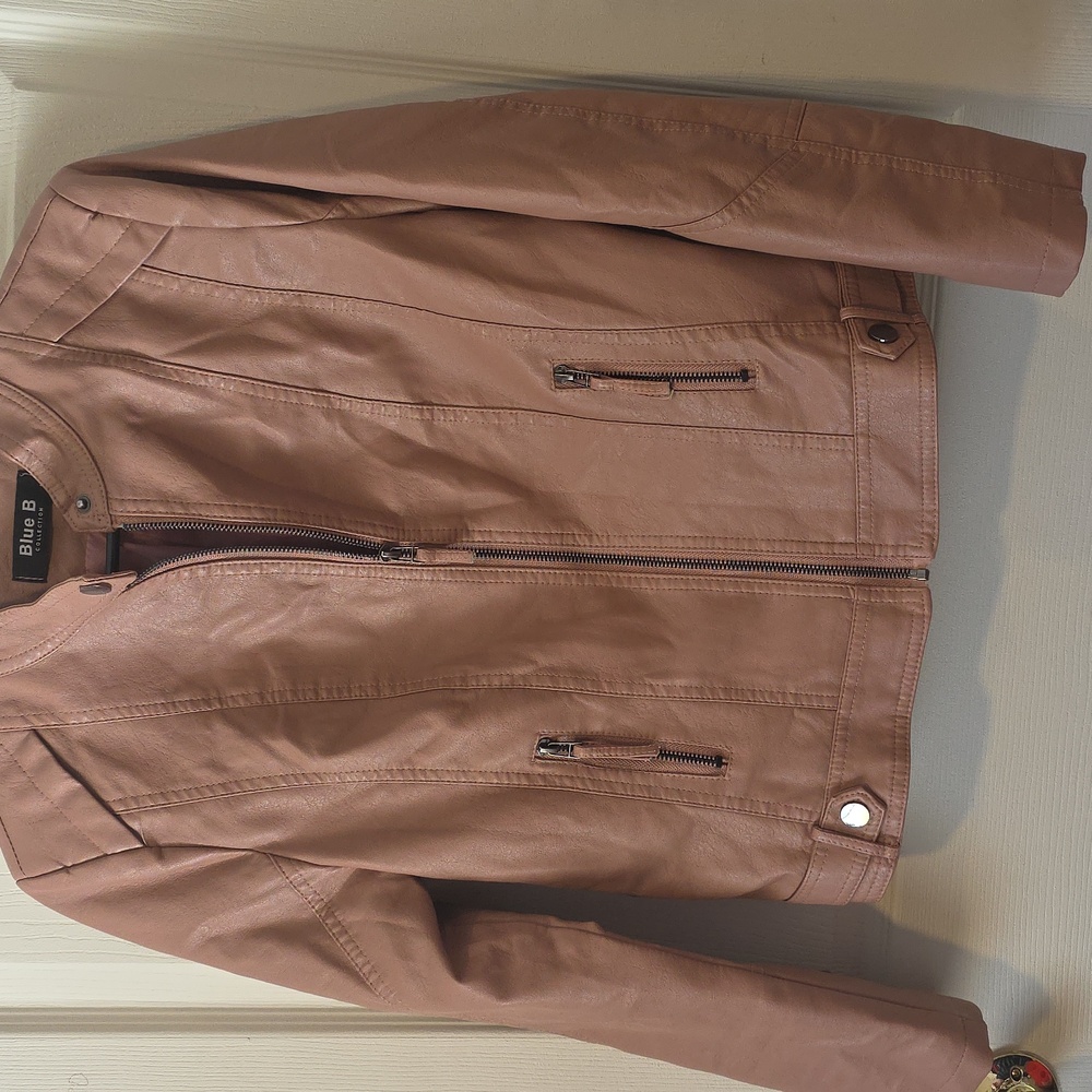 Blue B Women's Tan Leather Jacket